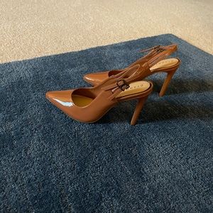Beautiful Gianni Bini heels. Perfect condition!